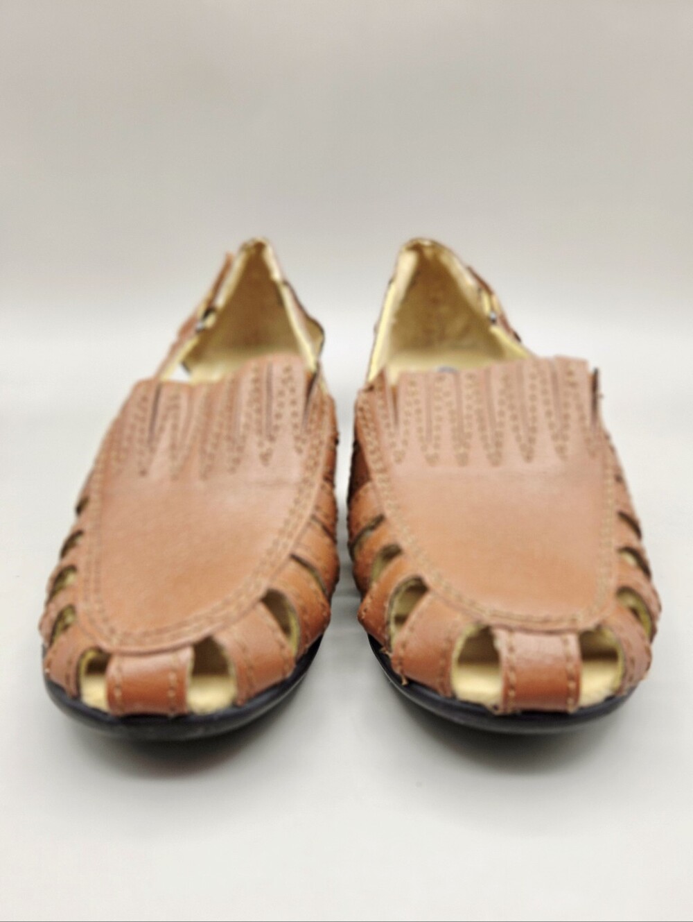 Dr. Scholl's Comfort Ranniosh Brown Hurache Sandals, Size 8M - Picture 3 of 11